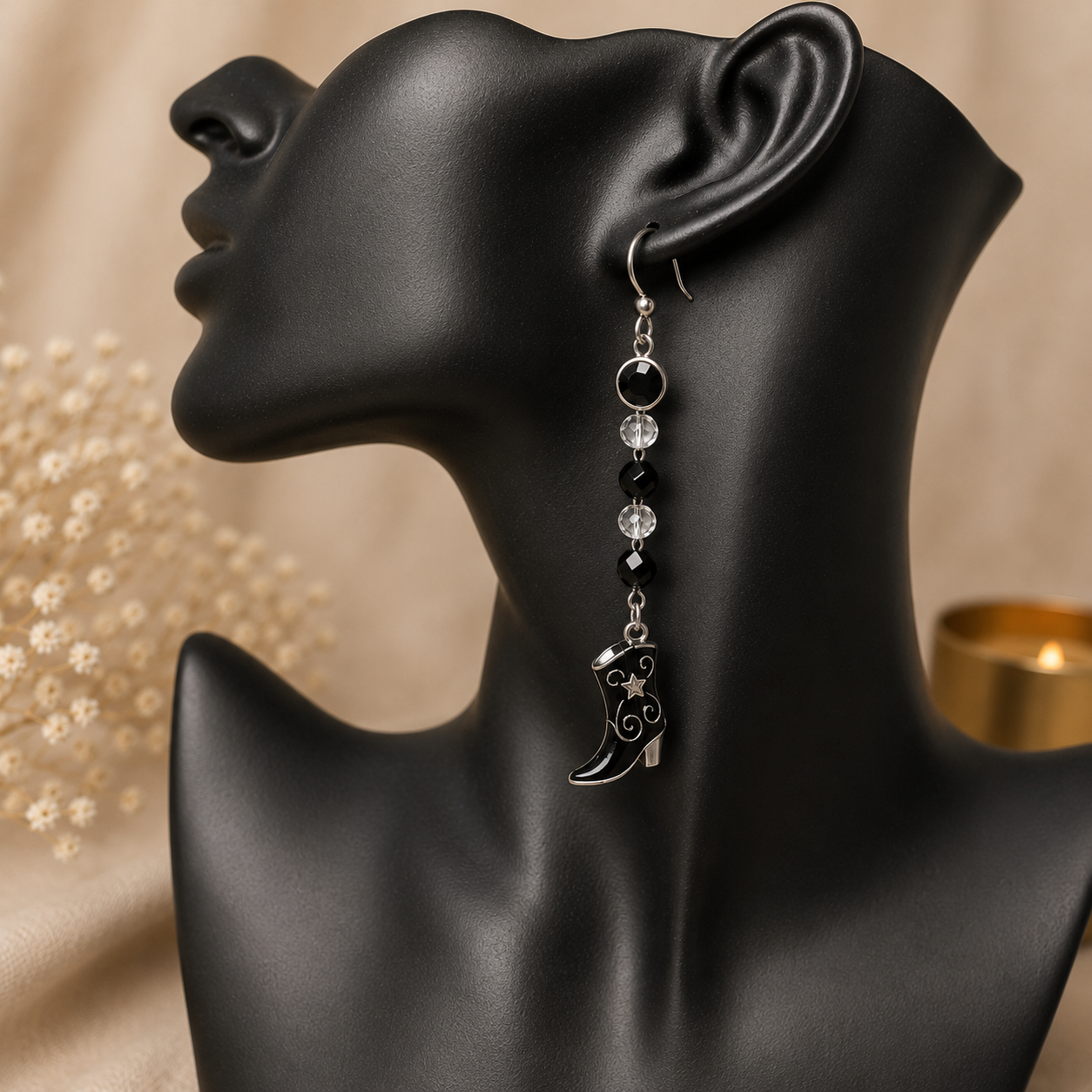Elegant handmade earrings by Craftroom
